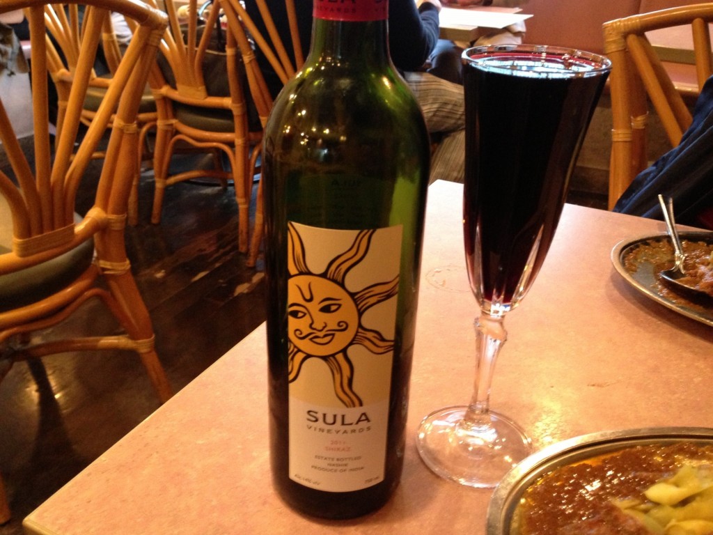 インドのワイン　SULA　シラーズ