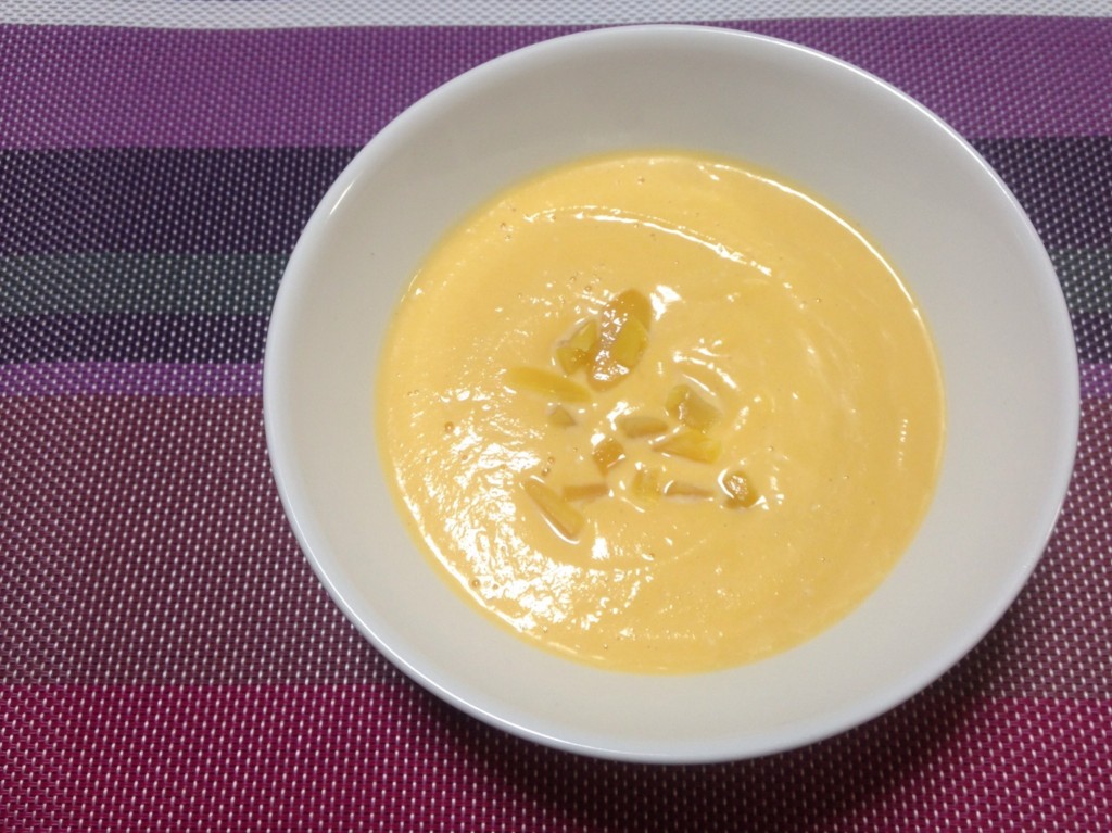 バターナッツかぼちゃと栗のスープ